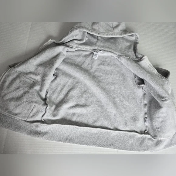 Athleta Girls Bundle 2 Sets Of Hooded Sweatets Size 7 Girls Gray White - Picture 4 of 11